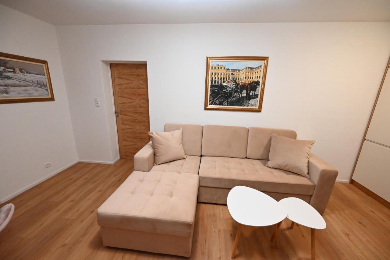 קפרון Apartment Vip 39C By Four Seasons Apartments מראה חיצוני תמונה